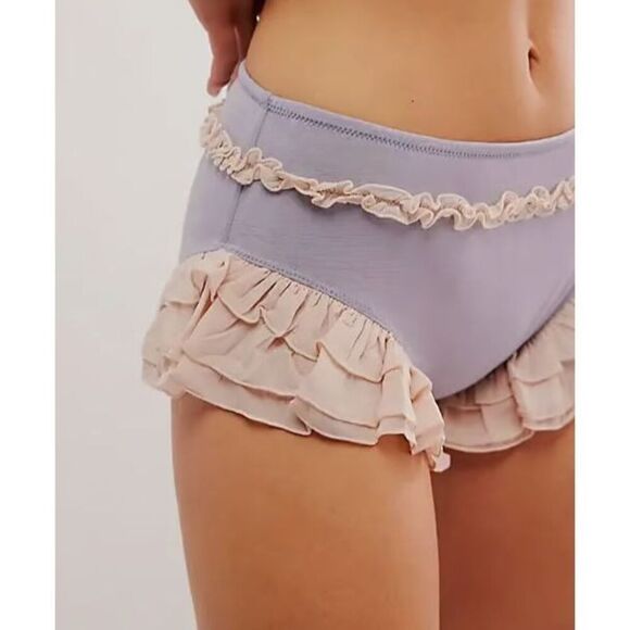Free People Women's Sz XS Dove Gray Combo Icing On Top Ruffled Shorties Panties - Picture 7 of 7